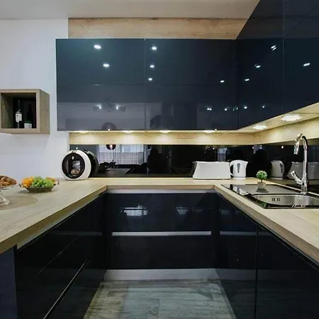 Moderan S Hidromasaznom Kadaom *