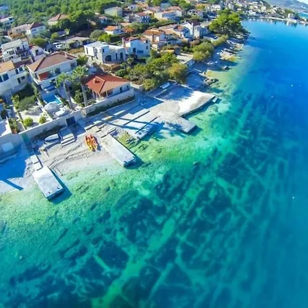 Lejlighed Moderan S Hidromasaznom Kadaom Trogir