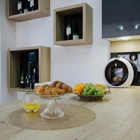 Appartement Moderan S Hidromasaznom Kadaom