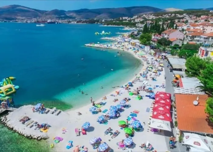 Apartment Moderan S Hidromasaznom Kadaom Trogir